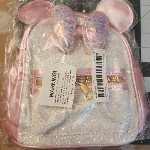 Mini Minnie Backpack Purse - Picture 4 of 4